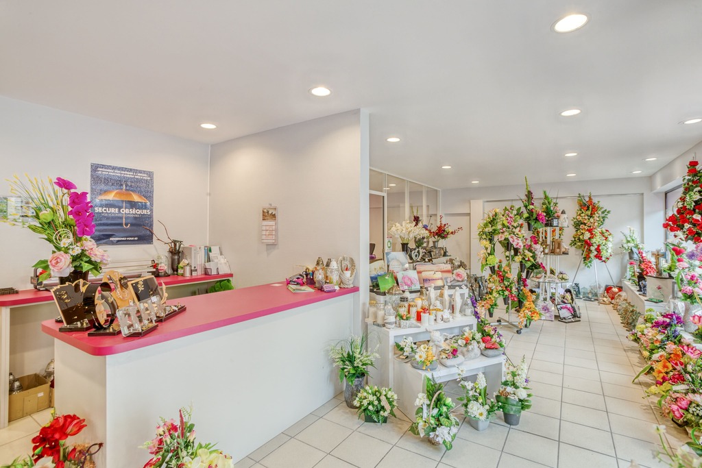 interieur magasin funeraire